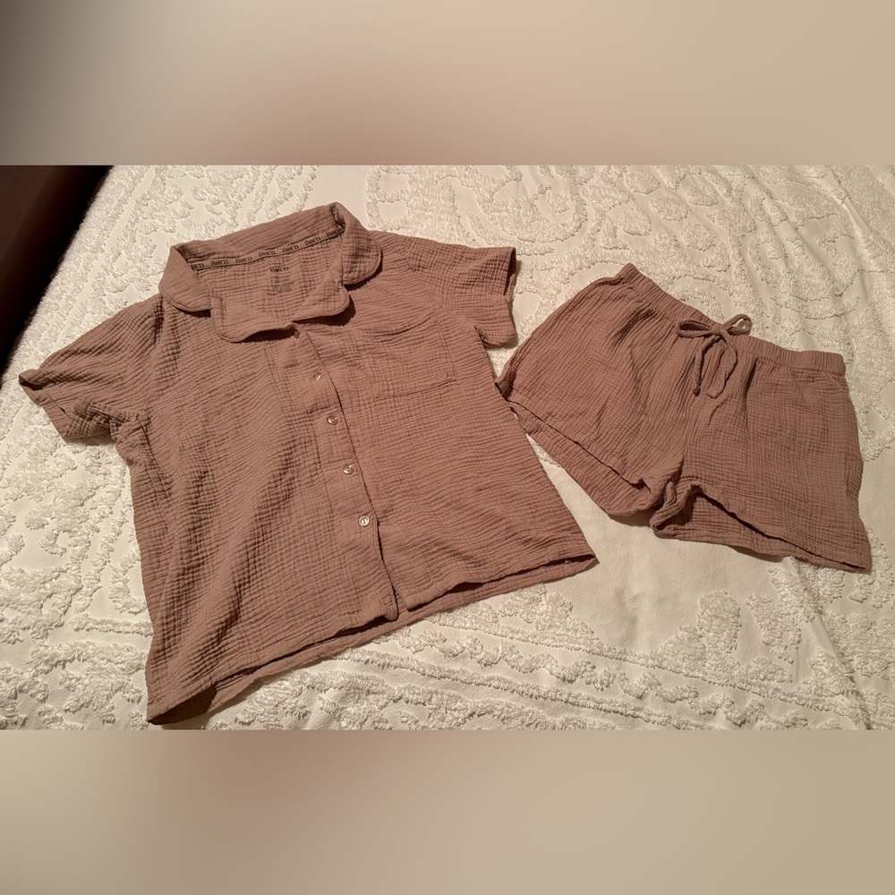 Born Beige Cotton Textured Top and Bottom Lounge set